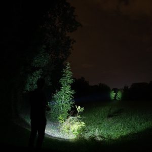 856 multifunkciós LED kézilámpa brutál fényerővel, 3 világítási móddal és IP44 vízálló vázzal - 500 méter hatótáv, power bank funkció (BBV) - Image 7
