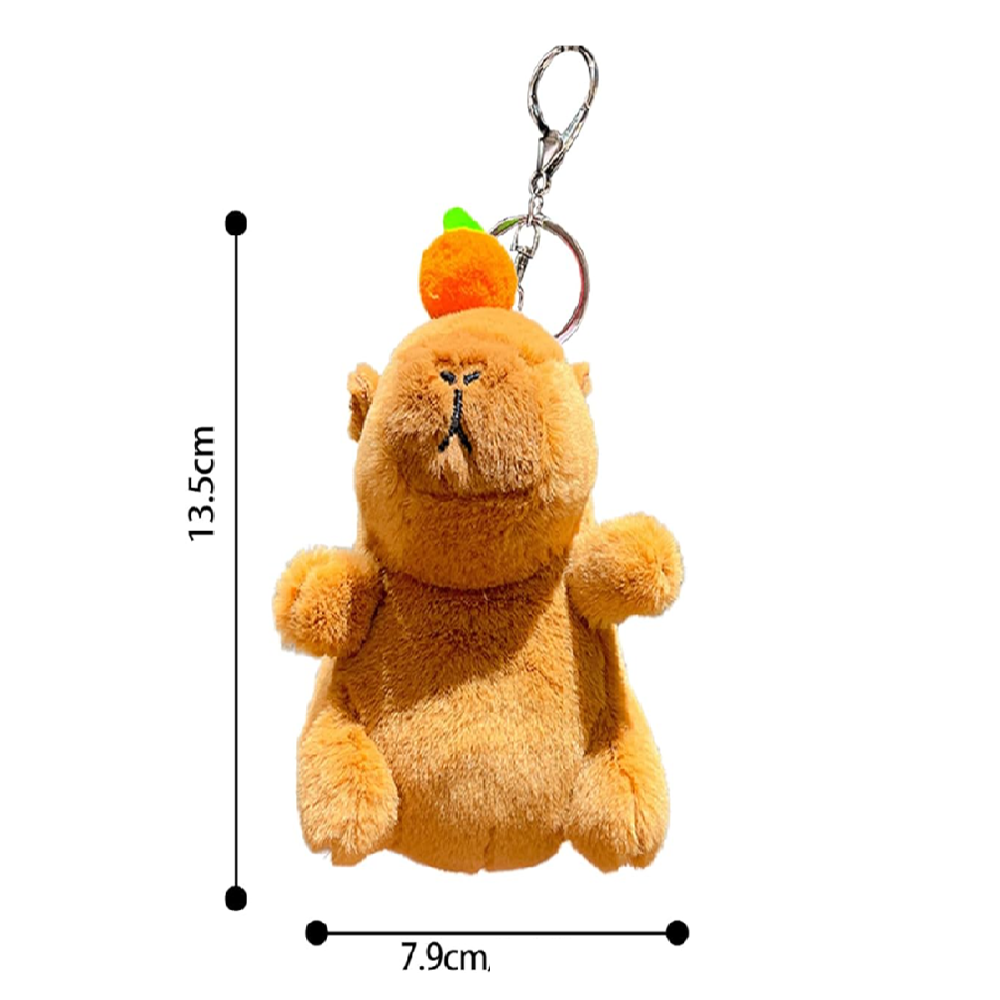 Capybara plüss kulcstartó sárgarépával– 12 cm-es aranyos állatfigura táskadísz és kulcstartó egyben (BBJ)5